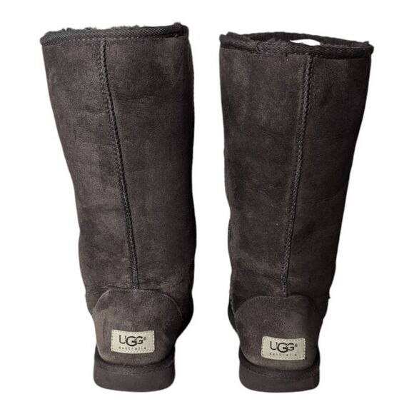 UGG Classic Tall "Chocolate Brown" Winter Boot Size 7 - Picture 5 of 7